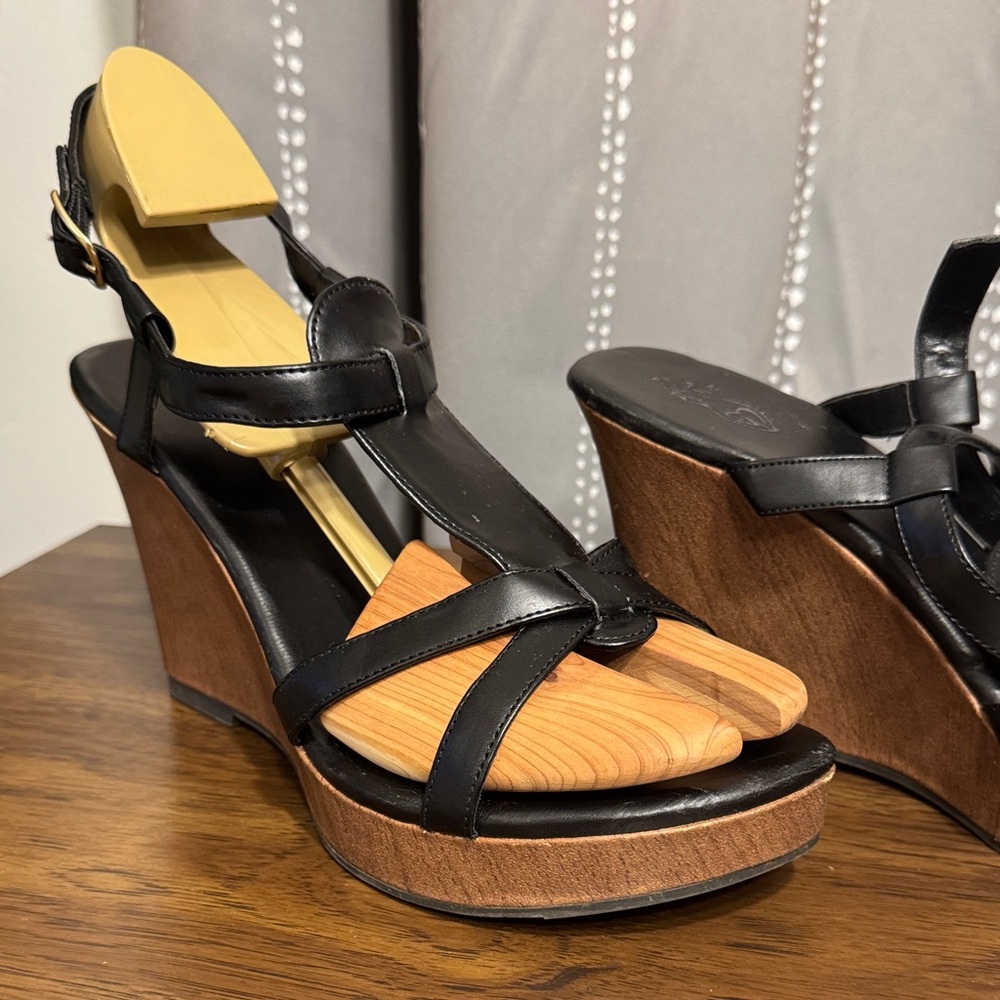 Elegant Black Faux Leather Wedge Sandals